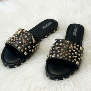 Cape Robbin Black Slide Sandal w Gold Studded Accents Sz 10 NEW